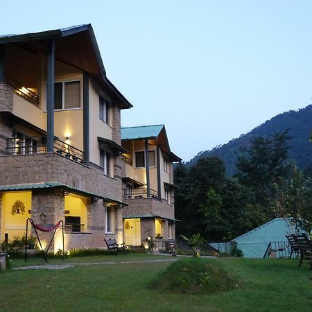 Hotel Araiya Pālampur Exterior foto