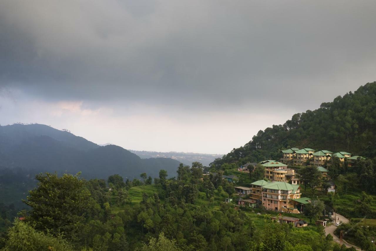 Hotel Araiya Pālampur Exterior foto